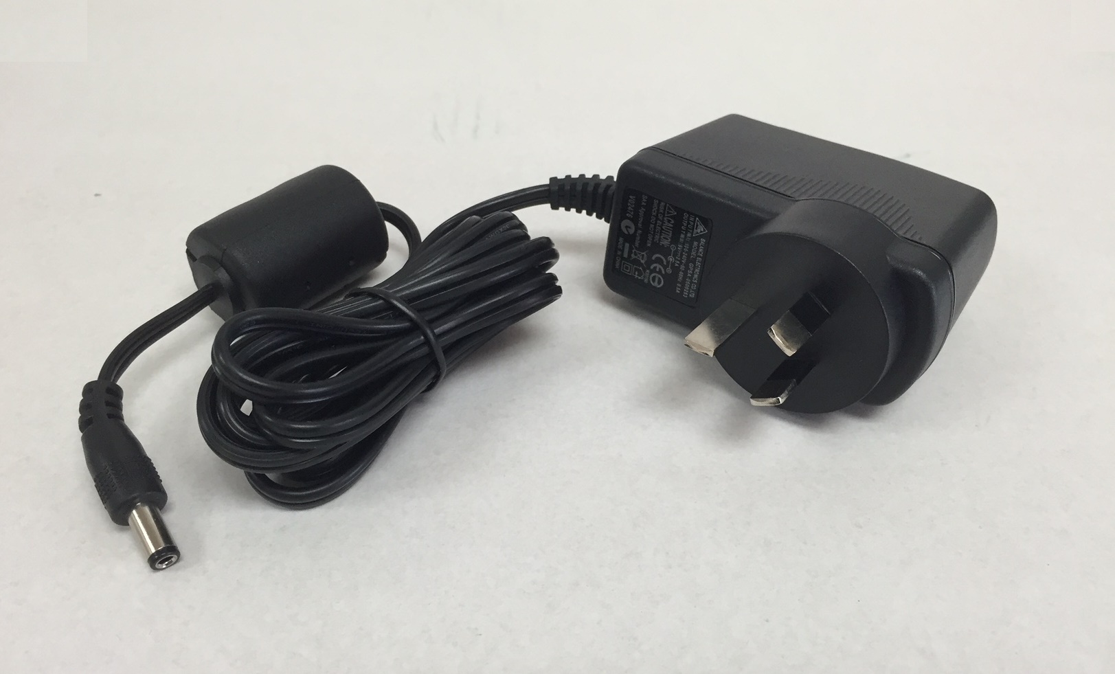 AC Power Adapter 5VDC 2.5Amp 100 - 240V