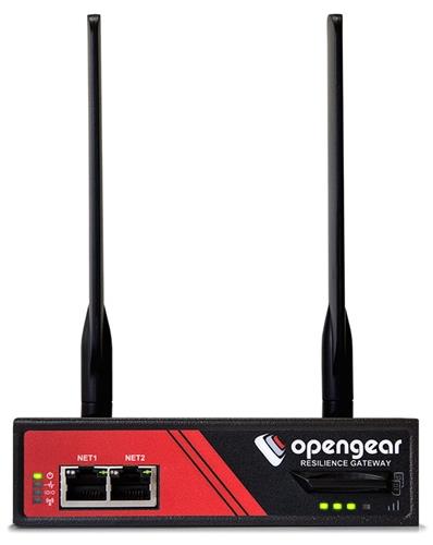 Opengear 4 Port Remote Site Gateway  - Serial Console Server 4 serial Cisco Straight pinout, 1GbE Ethernet, LTE